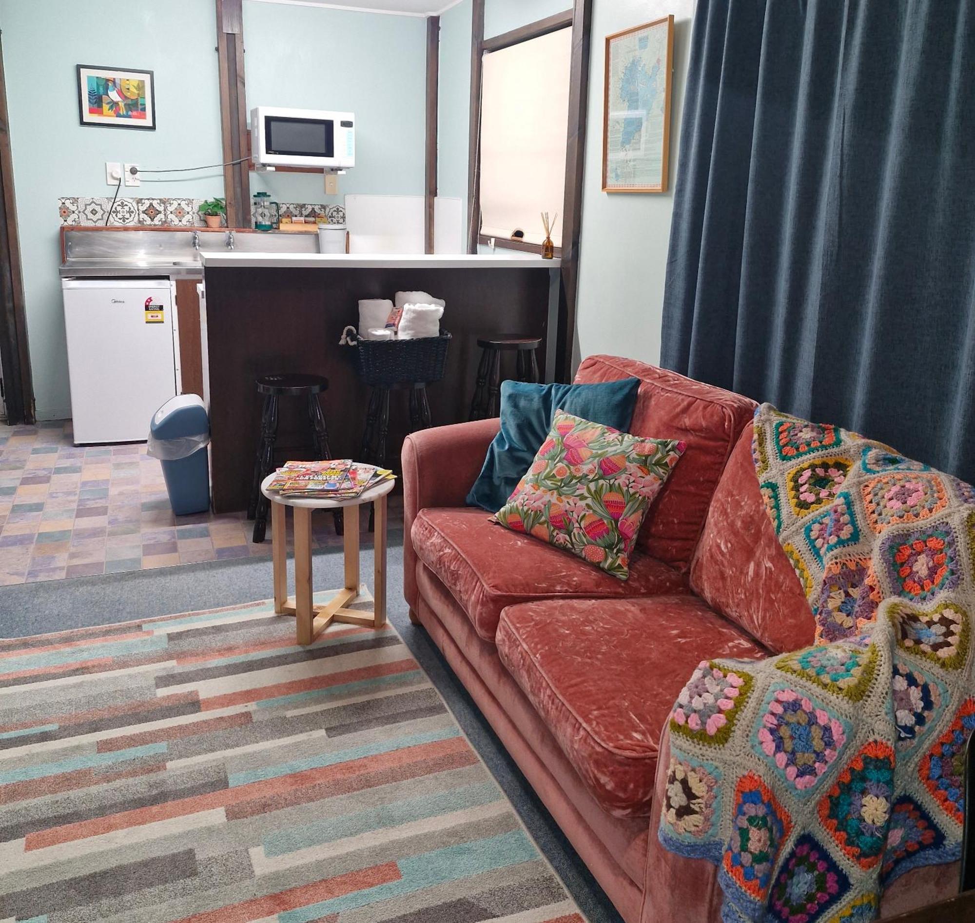 Tokaanu Lodge Motel Turangi Luaran gambar