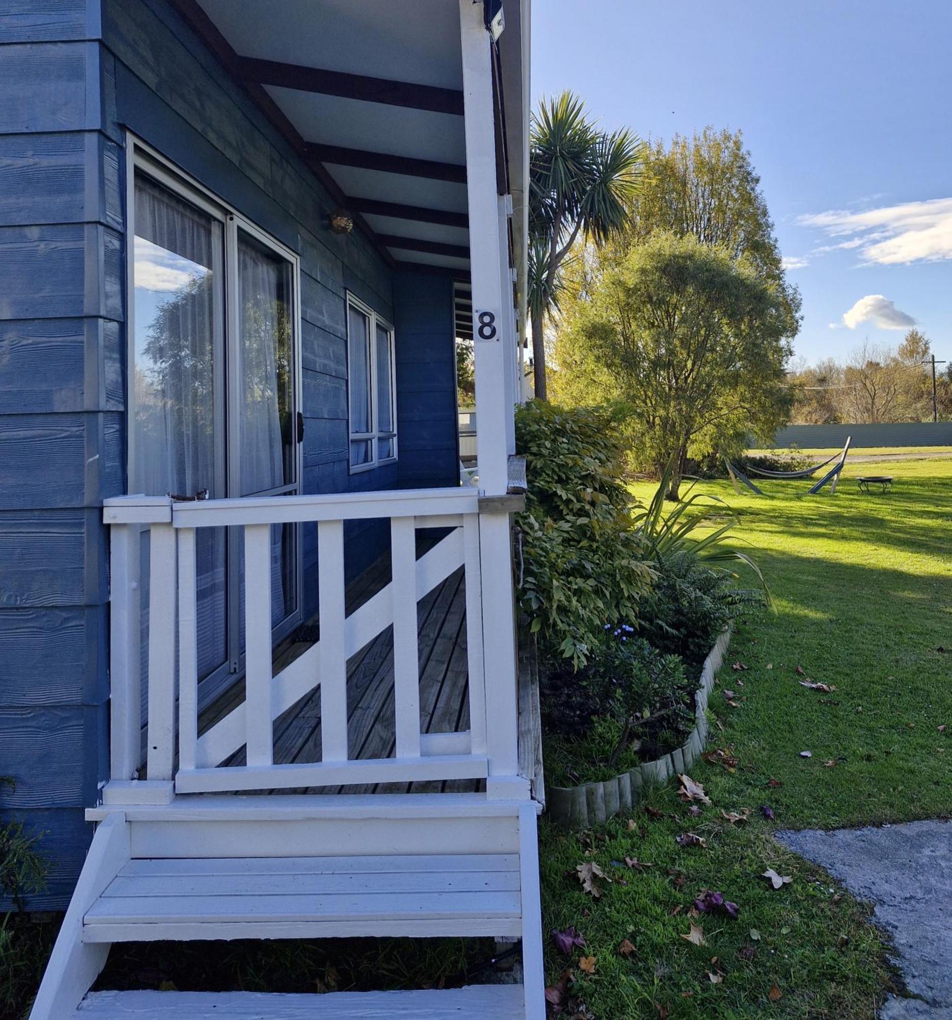 Tokaanu Lodge Motel Turangi Luaran gambar
