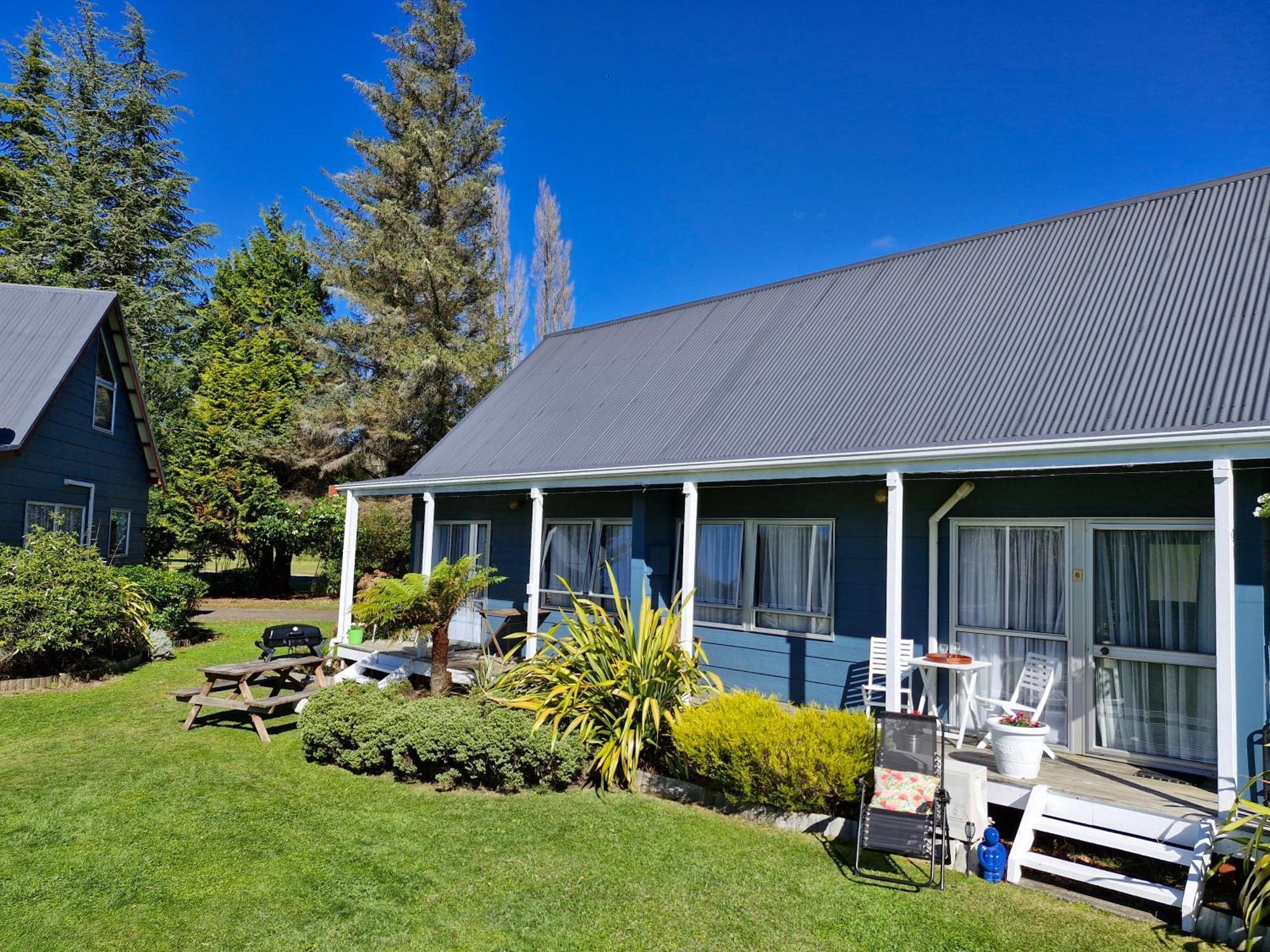 Tokaanu Lodge Motel Turangi Luaran gambar
