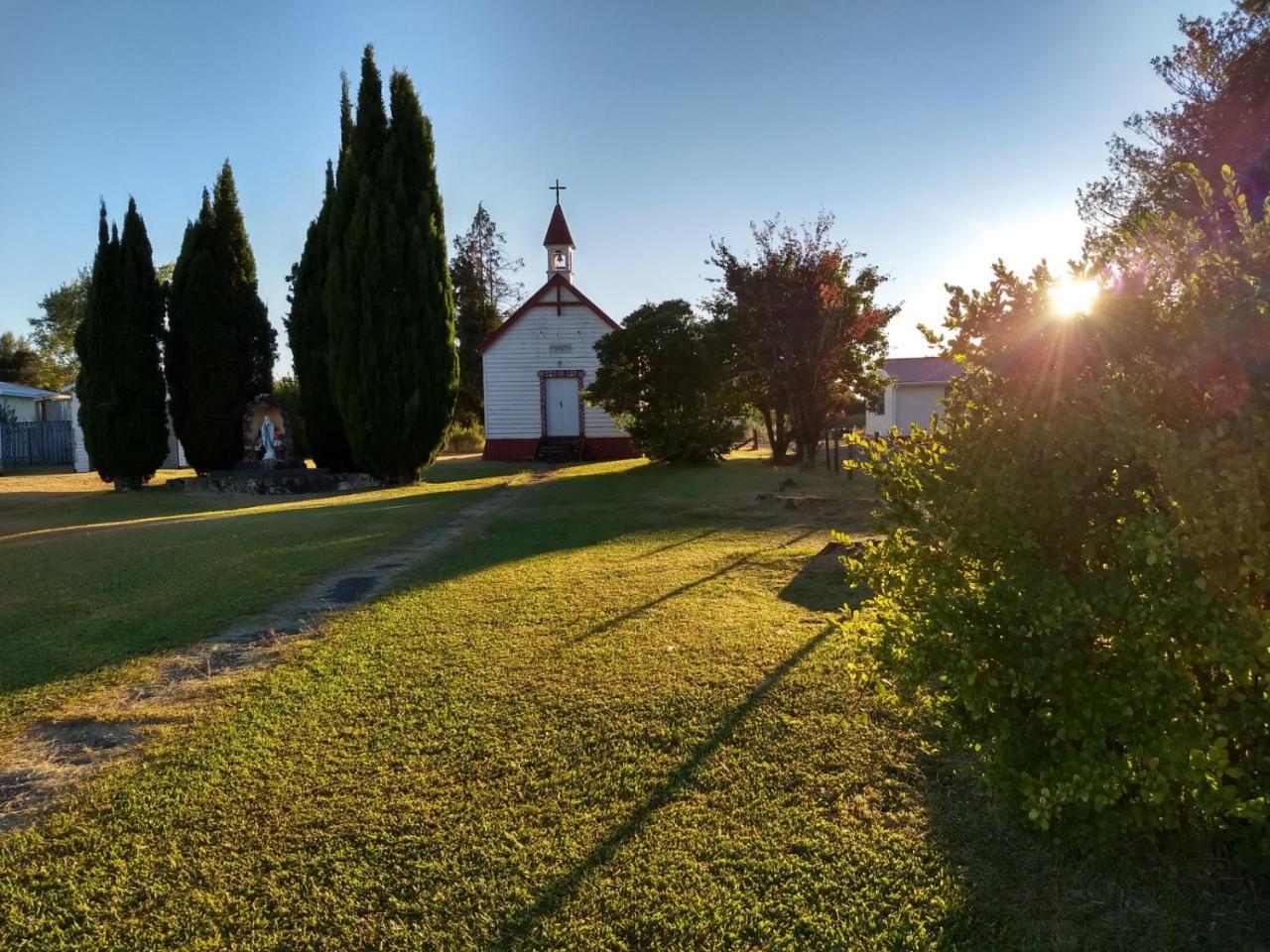 Tokaanu Lodge Motel Turangi Luaran gambar